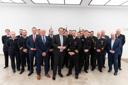 Empfang in der Staatskanzlei durch Minister Liminski